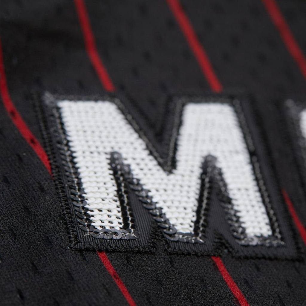 Miami Heat Dwyane Wade Mitchell & Ness x DANNIJO Women's Fashion Cropped Basketball Jersey - Black