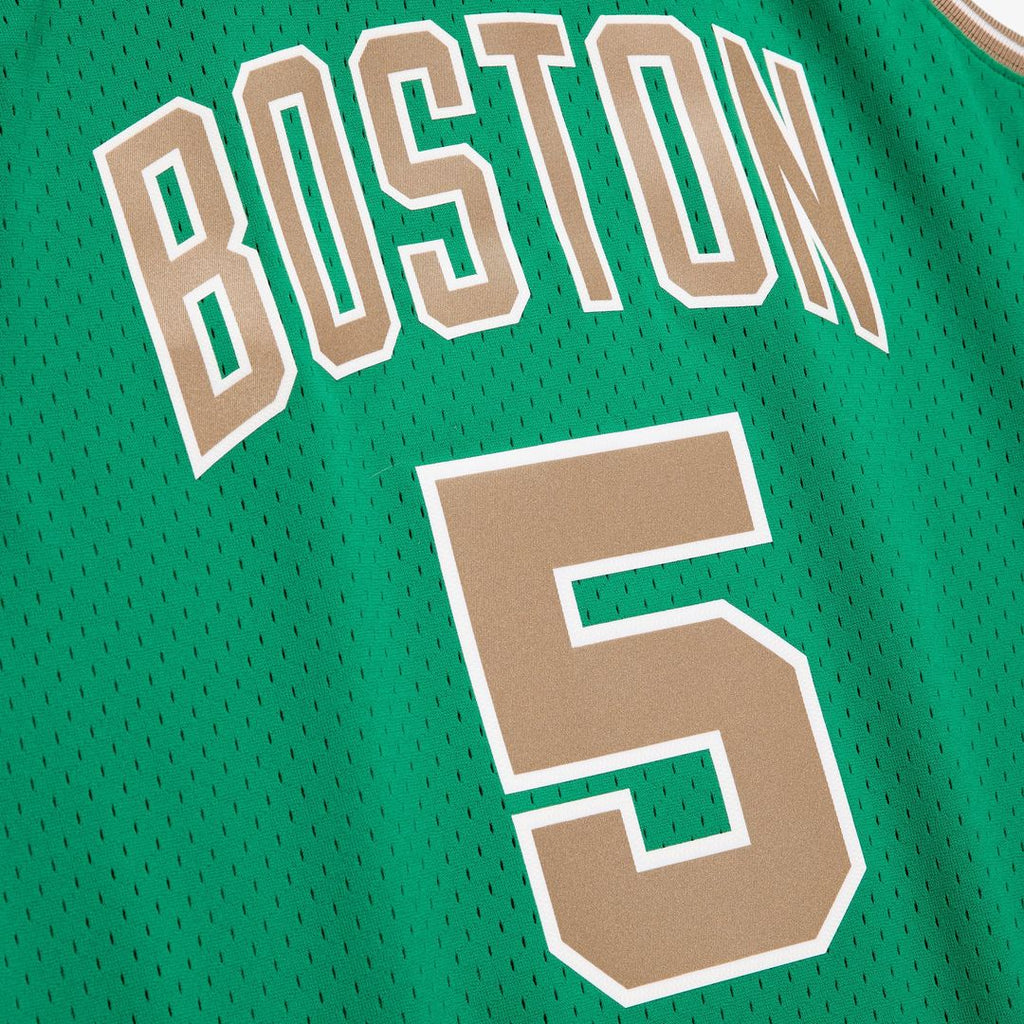 Boston Celtics Kevin Garnett Mitchell & Ness 2007 - 08 Hardwood Classics Swingman Jersey - Kelly Green