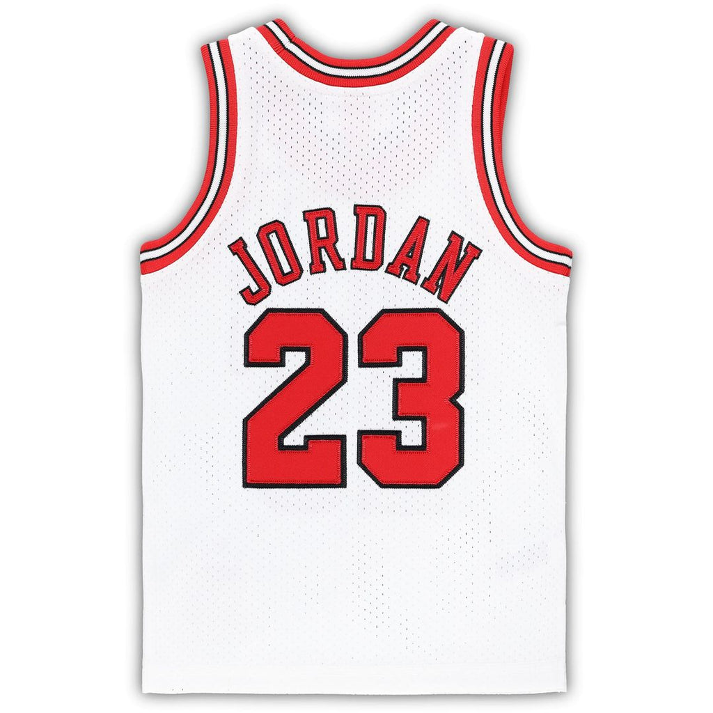 Chicago Bulls Michael Jordan Mitchell & Ness Toddler 1996/97 Hardwood Classics Authentic Jersey - Black