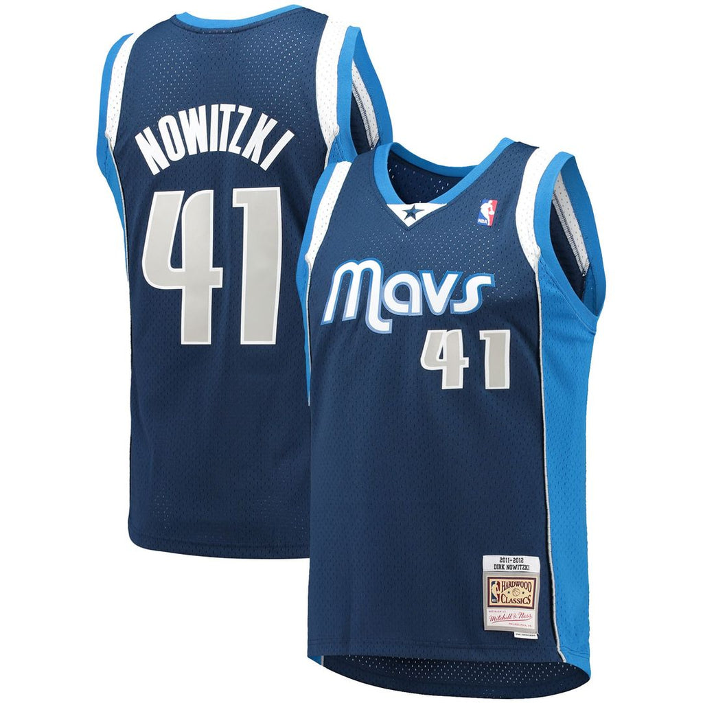 Dallas Mavericks Dirk Nowitzki Mitchell & Ness 1998/99 Hardwood Classics Swingman Jersey - Blue